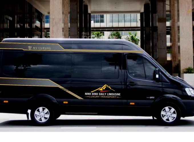 LIMOUSINE BUS TO HA LONG