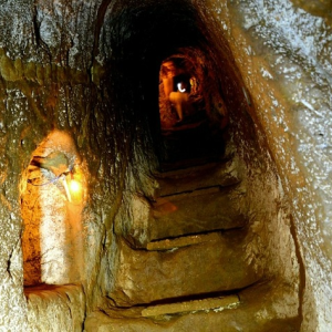 Vinh Moc Tunnel